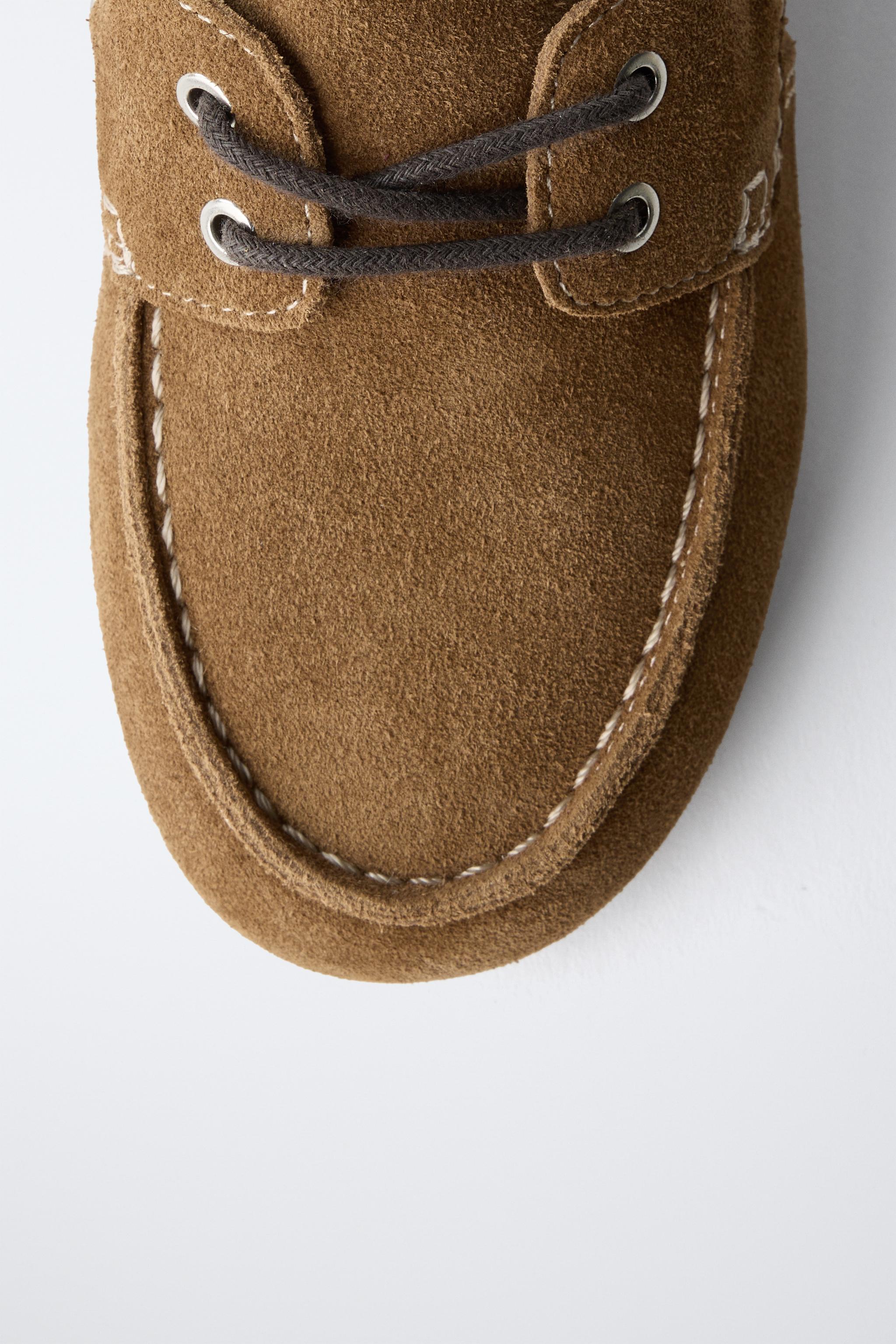 LEATHER DECK SHOES
